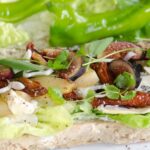 Bagietka z grillowaną gruszką