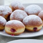 Doughnuts Pączki
