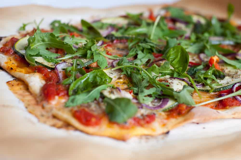 pizza z cukinią i chilii