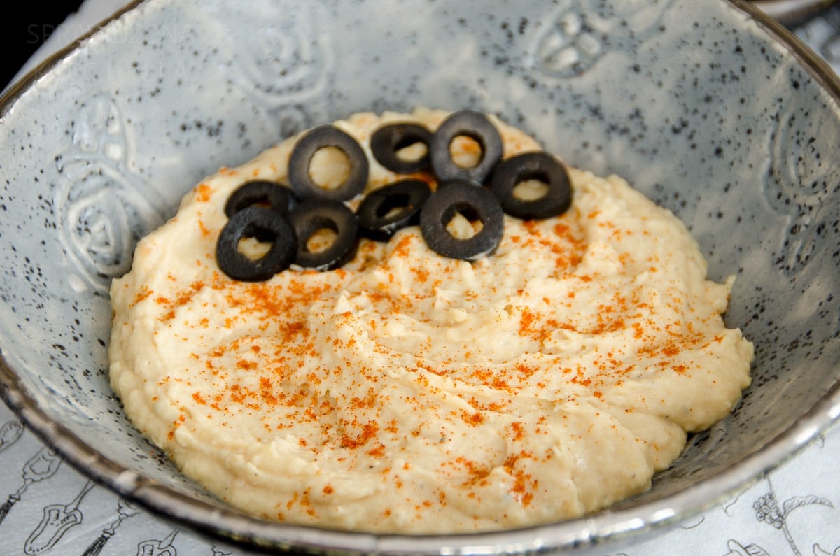 hummus