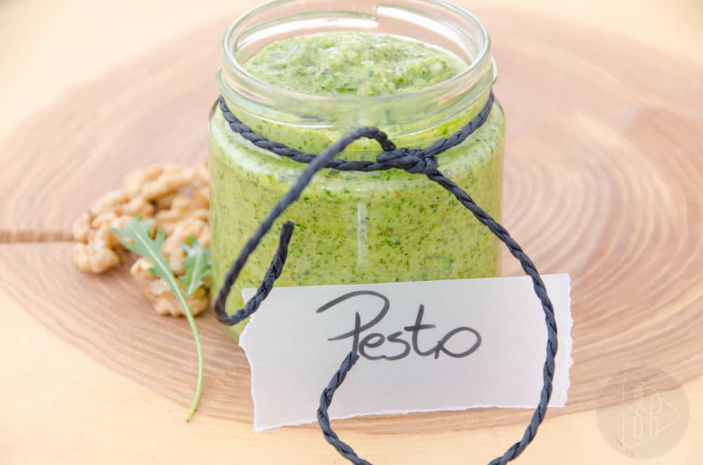 pesti z rukoli