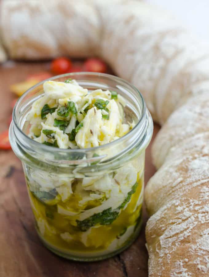 marynowana mozzarella