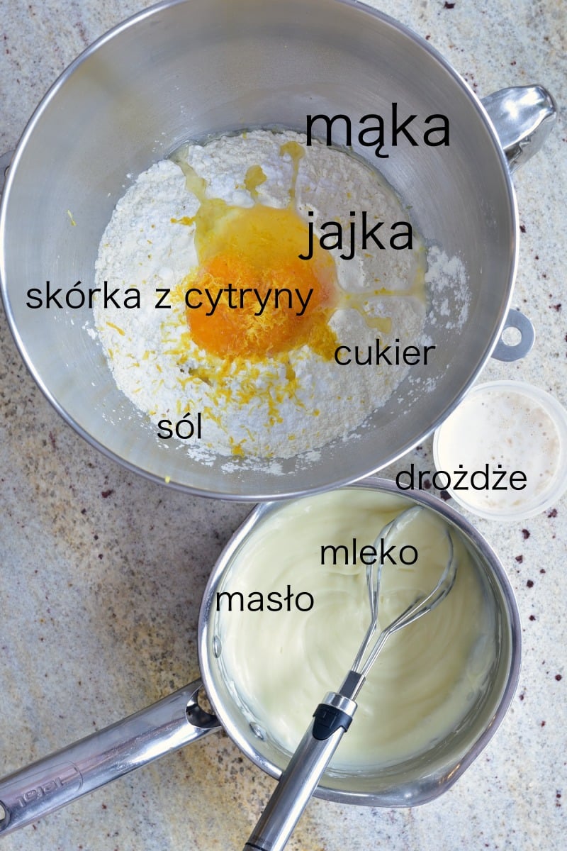 składniki na pączki w miseczkach, widok z góry